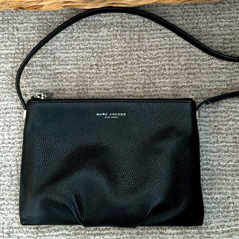 Marc Jacobs Black Pebbled Leather Crossbody Bag